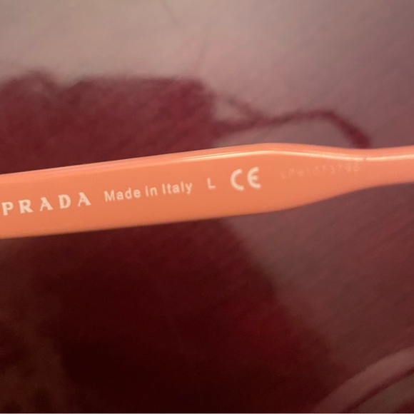 Prada Black/Pink Acetate Angular Oversized Sunglasses SPR16U - Picture 7 of 7